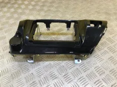 Рамка под магнитолу Toyota Hilux (2015-2021) 2021 2.4 D 2GDFTV