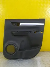 Обшивка двери передняя правая Toyota Hilux (2015-2021) 2021 2.4 D 2GDFTV