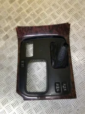 Консоль салона (кулисная часть) Toyota Land Cruiser (100) 1998-2007 2000 5881360110 4.2 D 1HDFTE