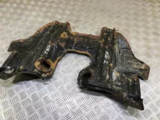 Защита двигателя Toyota Hilux (2015-2021) 2021 2.4 D 2GDFTV