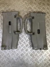 Обшивка стойки центральной левой Nissan Navara (D40) 2004-2015 2007 30210360302 2.5 D YD25DDTI