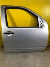 Дверь передняя правая Nissan Navara (D40) 2004-2015 2007 2.5 D YD25DDTI