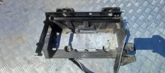 Крепление аккумулятора Chrysler 300C (2004-2011) 2004 3.5 I EGG