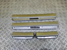 Накладка на порог Mitsubishi L200 (2006-2015) 2012 2.5 D 4D56