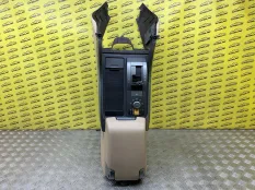 Подлокотник Land Rover Range Rover Sport I 2005-2013 2006 2.7 D 276DT V6