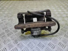 Суппорт передний правый Mitsubishi L200 (2006-2015) 2008 4605A202 2.5 D 4D56