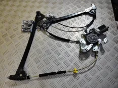 Стеклоподъемник электр. передний правый Chrysler Crossfire 2003-2007 2005 3.2 I V6EGX