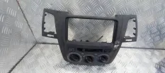 Рамка под магнитолу Toyota Hilux (2005-2015) 2010 554510K040 2.5 D 2KDFTV
