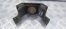 Подушка крепления КПП Toyota Hilux (2005-2015) 2010 2.5 D 2KDFTV