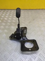 Педаль газа Toyota Hilux (2015-2021) 2019 2.4 D 2GDFTV