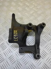 Кронштейн Toyota Land Cruiser (100) 1998-2007 2000 4.2 D 1HDFTE