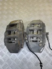 Суппорт передний правый Toyota Hilux (2005-2015) 2013 4773071010 3.0 D 1KDFTV