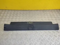 Накладка на порог Toyota Land Cruiser Prado 150 (2009-2023) 2018 6792060040 2.8 D 1GDFTV