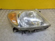Фара правая Toyota Hilux (2005-2015) 2007 2.5 D 2KDFTV