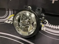 Фара противотуманная правая Mitsubishi L200 (2015-2022) 2016 8321A365