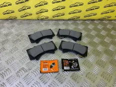 Тормозные колодки передние Toyota Land Cruiser 200 (2008-2021) 2010 446560280
