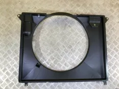 Диффузор вентилятора Toyota Hilux (2005-2015) 2010 167110L050