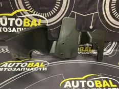 Воздуховод радиатора правый Toyota Hilux (2005-2015) 2010 532930K050