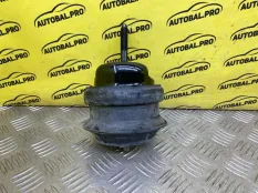 Подушка крепления двигателя Chrysler Pacifica I (2003-2008) 2006 5510011AB, передняя