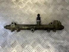 Топливная рампа Chrysler Voyager IV (2000-2007) 2002 0445214023 2.5 D CRD R425