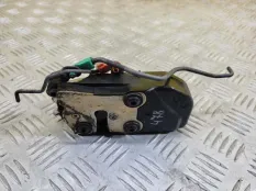 Замок двери передней левой Chrysler Voyager IV (2000-2007) 2002 2.5 D CRD R425