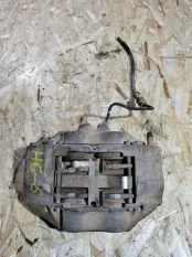 Суппорт передний правый Toyota Hilux (2005-2015) 2014 4773071010 3.0 D 1KDFTV