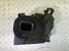 Корпус воздушного фильтра Nissan Navara (D40) 2004-2015 2013 ПИКАП 2.5 D YD25DDTI