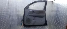 Обшивка двери передняя правая Toyota Hilux (2005-2015) 2009 2.5 D 2KDFTV
