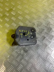 Крепление бампера заднего Toyota Rav 4 (CA40) (2012-2019) 2015 2.0 D 1ADFTV