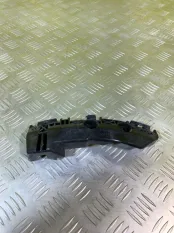 Кронштейн заднего бампера правый Toyota Rav 4 (XA30) (2005-2014) 2006 5256242030 2.0 I 1AZFE