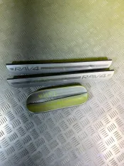 Накладка на порог внутренняя (комплект) Toyota Rav 4 (XA30) (2005-2014) 2006 6791642030 2.0 I 1AZFE