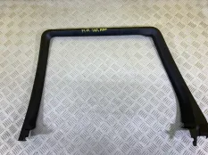 Накладка двери задней правой Land Rover Freelander II (2006-2014) 2014 6H5225514 2.2 D 224DT