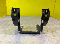 Консоль центральная Nissan Pathfinder (R51M) 2004-2013 2007 68246EB35A ВНЕДОРОЖНИК 2.5 D YD25DDTI