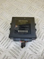 Блок управления парктрониками Toyota Hilux (2015-2021) 2020 4M0174T5 2.4 D 2GDFTV