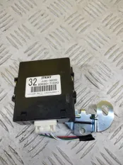 Блок электронный Toyota Hilux (2015-2021) 2020 8965071020 2.4 D 2GDFTV