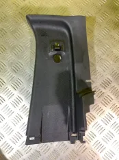 Обшивка стойки задней правой Toyota Hilux (2015-2021) 2020 62511KK080 2.4 D 2GDFTV