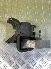 Подушка крепления двигателя Toyota Rav 4 (CA40) (2012-2019) 2015 1230526110 2.0 D 1ADFTV
