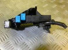 Блок предохранителей Toyota Hilux (2015-2021) 2020 2.4 D 2GDFTV