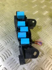 Блок предохранителей Toyota Hilux (2015-2021) 2020 2.4 D 2GDFTV