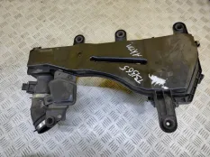 Корпус воздушного фильтра Infiniti FX 30D (2010-2013) 2011 3.0 D V9X