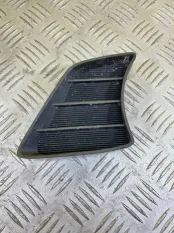 Заглушка (решетка) в бампер Toyota Hilux (2005-2015) 2012 521280K030 ПИКАП 2.5 D 2KDFTV