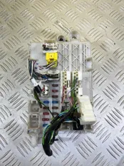 Блок предохранителей Toyota Hilux (2005-2015) 2012 ПИКАП 2.5 D 2KDFTV