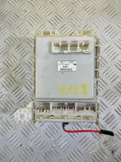 Блок предохранителей Toyota Rav 4 (XA30) (2005-2014) 2006 8273042010 2.2 D 2ADFTV
