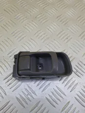 Ручка двери внутренняя передняя левая Nissan NP300 (2008-2015) 2012 2.5 D YD25