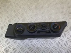 Блок управления печки/климат-контроля Toyota Hilux (2015-2021) 2015 55406KK070 2.4 D 2GDFTV