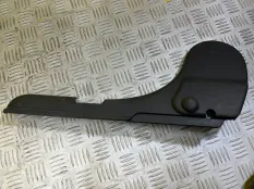 Накладка боковая на сиденье Toyota Rav 4 (XA30) (2005-2014) 2006 7182842010 2.2 D 2ADFTV