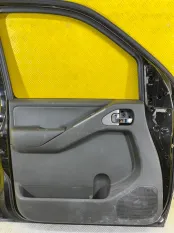 Обшивка двери передняя левая Nissan Pathfinder (R51M) 2004-2013 2006 ВНЕДОРОЖНИК 2.5 D YD25DDTI