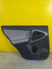 Обшивка двери задняя левая Toyota Rav 4 (XA30) (2005-2014) 2009 3.5 I 2GRFE
