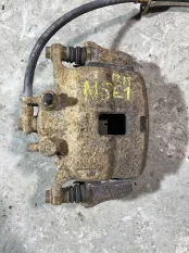 Суппорт передний правый Mitsubishi L200 (2006-2015) 2010 4605A202 2.5 D 4D56