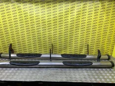 Подножка Toyota Hilux (2005-2015) 2014 517010K010 3.0 D 1KDFTV